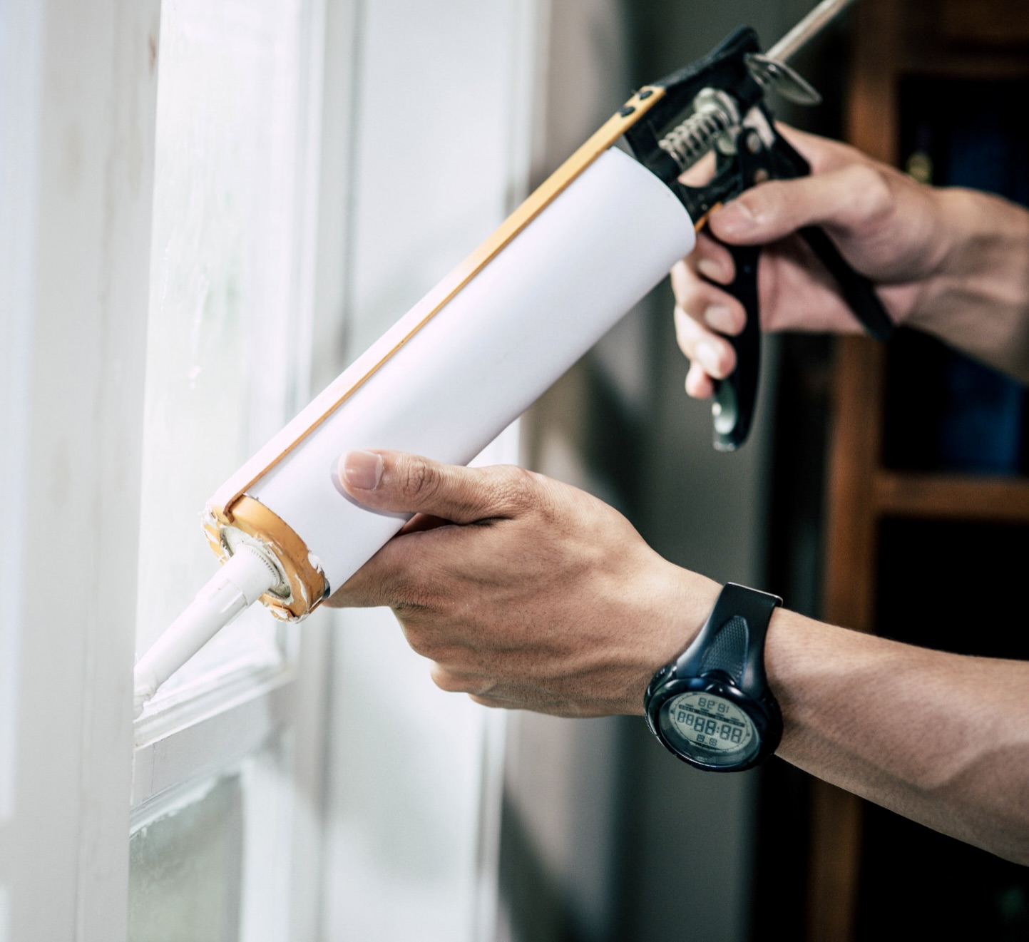 Professional window repair and sealing process performed by LA City Glass in Los Angeles